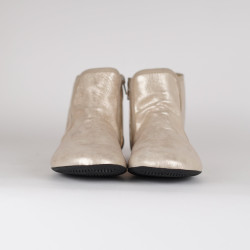 Aura Womens Gold