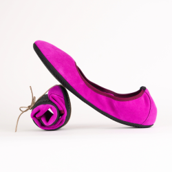 Tara Womens Magenta Suede
