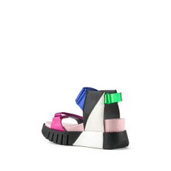 Delta Run Neon Flair