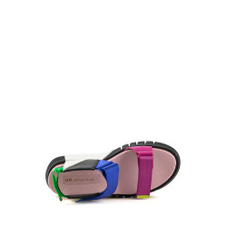 Delta Run Neon Flair