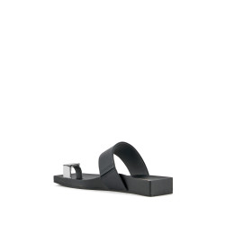 Loop Toe Lo Cube Ring Black