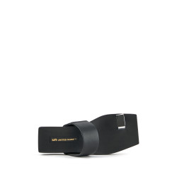 Loop Toe Lo Cube Ring Black