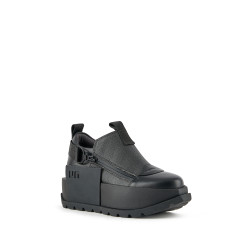 Roko Zar Black